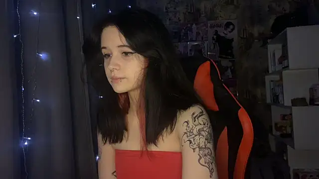 Absent Fairy online show from 28, 4, 2026