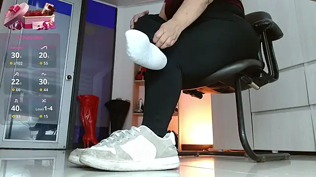 paola xm online show from 29, 7, 2026