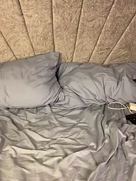 Val12777 online show from 27, 4, 2026