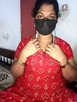 Snapshot of tamilsaisree chatting on 5, 3, 2026 tamilsaisree online show from 5, 3, 2026