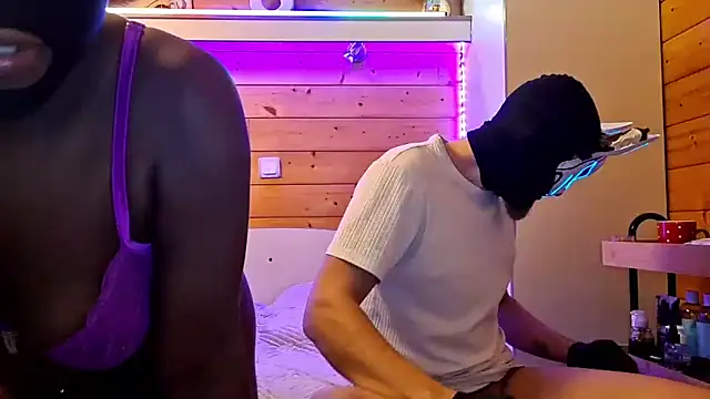 Snapshot of HairyEbonyCoupleliveporn chatting on 10, 1, 2026 HairyEbonyCoupleliveporn online show from 10, 1, 2026