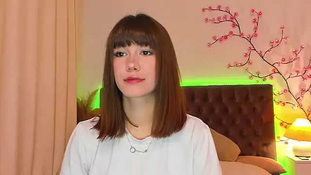 MilanaHotts online show from 23, 7, 2026