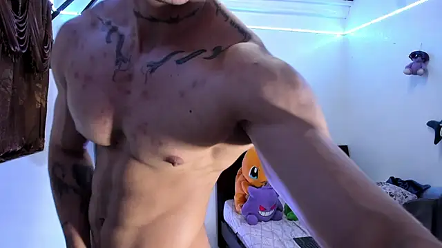 Snapshot of Bull__fit chatting on 10, 6, 2026 Bull fit online show from 10, 6, 2026