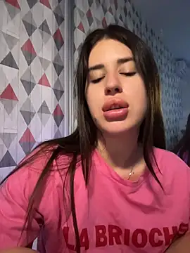 Snapshot of Lira_Fayeee chatting on 8, 6, 2026 Lira Fayeee online show from 8, 6, 2026