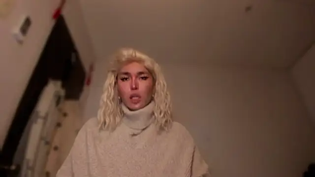 mxshemale ladyboy online show from 2, 11, 2025