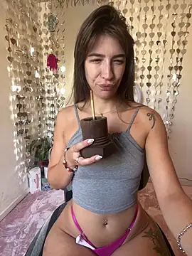 Yara-Lolii online show from 13, 2, 2026