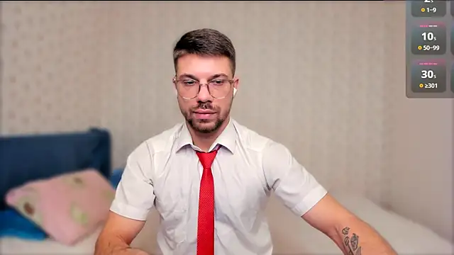 Snapshot of Tony_Wolf chatting on 22, 12, 2025 Tony Wolf online show from 22, 12, 2025