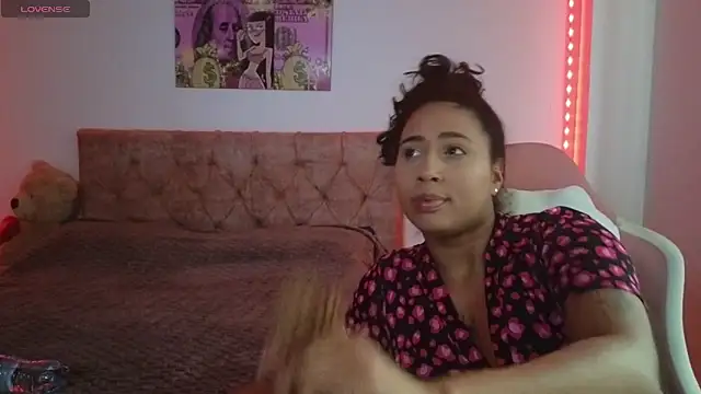 Snapshot of Valery__lovex chatting on 9, 2, 2026 Valery lovex online show from 9, 2, 2026