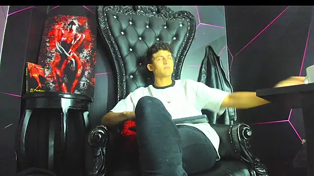 Ethan Waalker online show from 7, 2, 2026