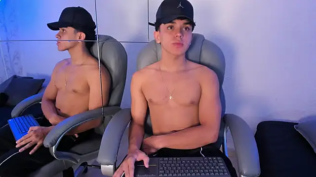  TaylorBlack online show from 28, 4, 2026