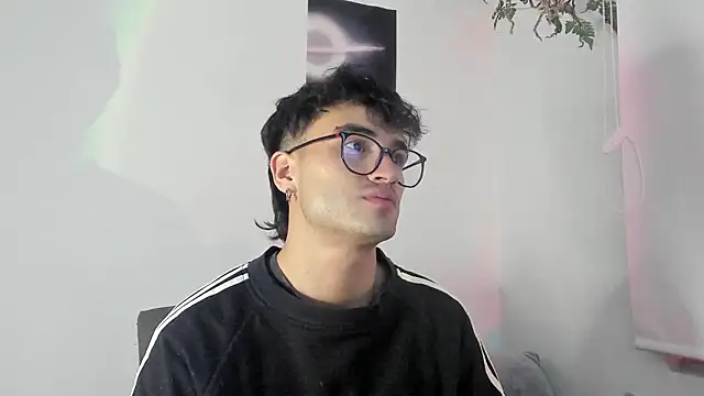 Snapshot of charlie_dicker chatting on 8, 1, 2026 charlie dicker online show from 8, 1, 2026