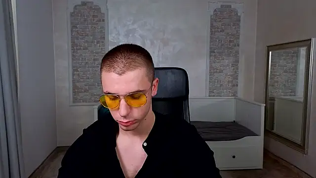 KellenWest online show from 25, 4, 2026