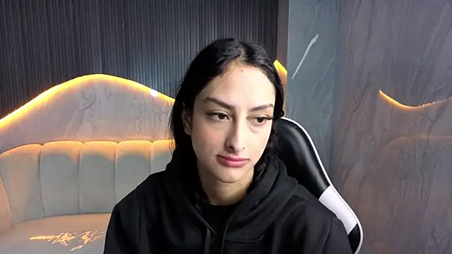 Tifany Tx online show from 2, 4, 2026