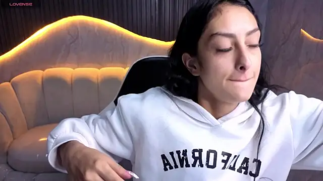 Tifany Tx online show from 26, 4, 2026