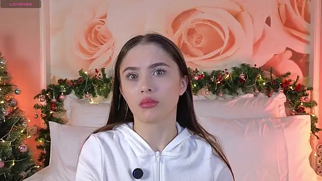 Snapshot of BlerLesly chatting on 22, 12, 2025 BlerLesly online show from 22, 12, 2025