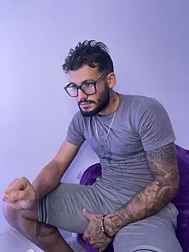 thedragonboyxxx online show from 18, 12, 2025