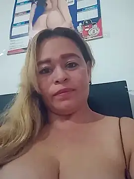 Tinkerbell0920 online show from 12, 4, 2026