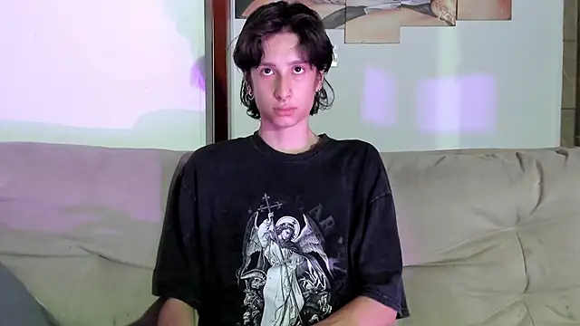 Snapshot of cirosky_elchicopolla chatting on 6, 3, 2026 cirosky elchicopolla online show from 6, 3, 2026