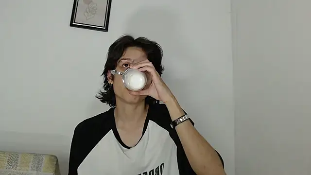 Snapshot of cirosky_elchicopolla chatting on 11, 3, 2026 cirosky elchicopolla online show from 11, 3, 2026