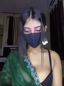 Snapshot of Zaayaa_2 chatting on 8, 6, 2026 Zaayaa 2 online show from 8, 6, 2026