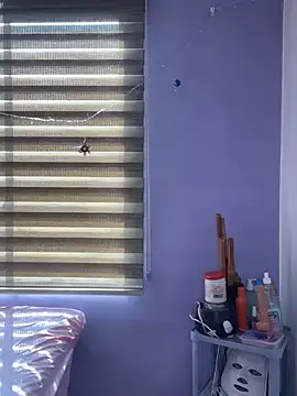 Snapshot of Amyy_1 chatting on 17, 12, 2025 Amyy 1 online show from 17, 12, 2025