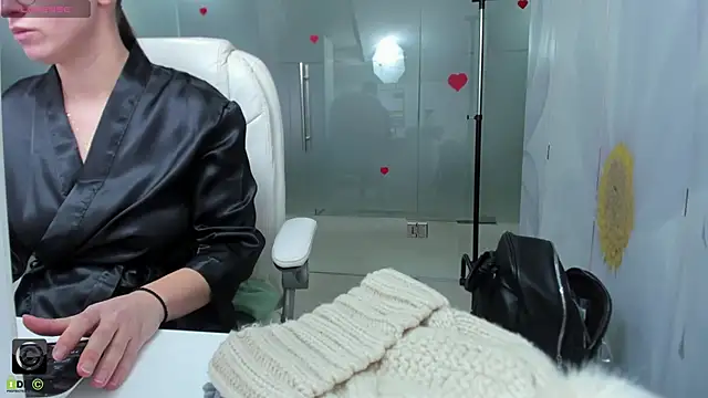 Snapshot of missdominna chatting on 7, 2, 2026 missdominna online show from 7, 2, 2026