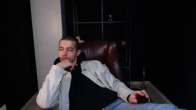 KaydenDrew online show from 4, 2, 2026