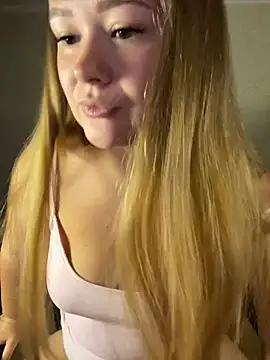 CaramelleSugarr online show from 3, 7, 2026