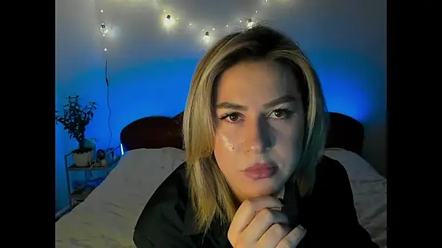 Snapshot of Roxi_Joy chatting on 18, 1, 2026 Roxi Joy online show from 18, 1, 2026