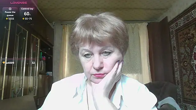 Casey peach online show from 23, 4, 2026