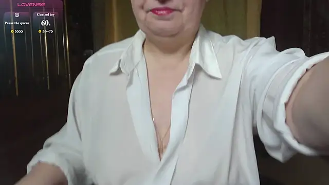 Casey peach online show from 25, 4, 2026