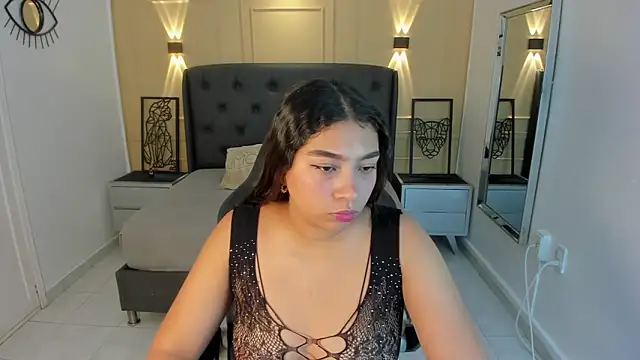 angelinemore online show from 22, 7, 2026