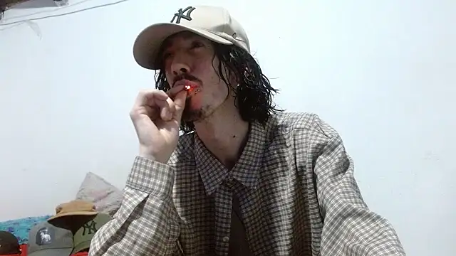 sk8-boy online show from 22, 7, 2026