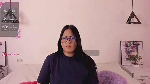 Briana Goldd online show from 25, 4, 2026