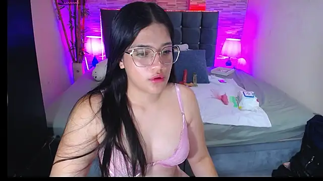 Valeri hot22 online show from 30, 4, 2026