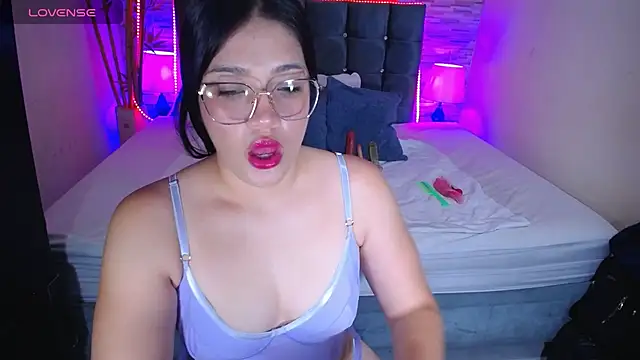 Valeri hot22 online show from 11, 6, 2026