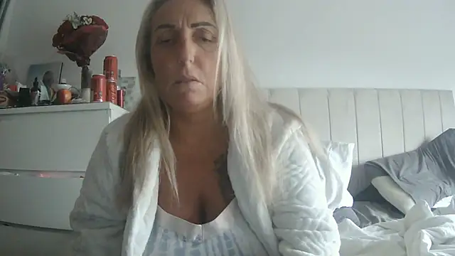 theblondecocklover online show from 11, 6, 2026