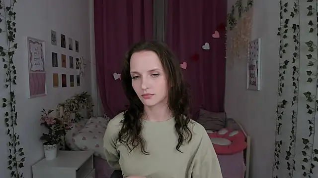 Ariadna Shy online show from 20, 7, 2026