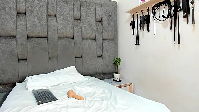 Snapshot of Sunny_OS chatting on 5, 3, 2026 Sunny OS online show from 5, 3, 2026