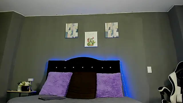 alex xhunter online show from 27, 3, 2026