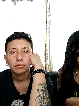 Mei and Gaby online show from 5, 2, 2026