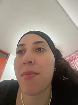LatinDoll8 online show from 8, 4, 2026