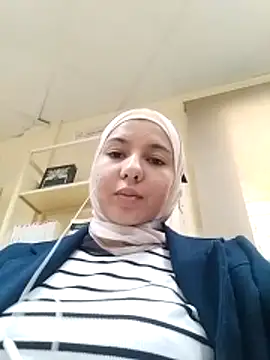 Mona139206 online show from 17, 12, 2025