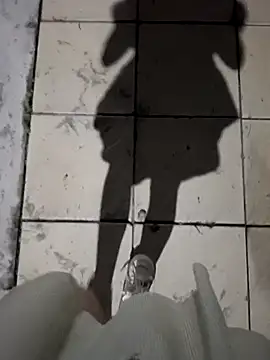 lanahotvn online show from 23, 4, 2026