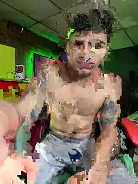 Snapshot of JustynAle2025 chatting on 7, 1, 2026 JustynAle2025 online show from 7, 1, 2026