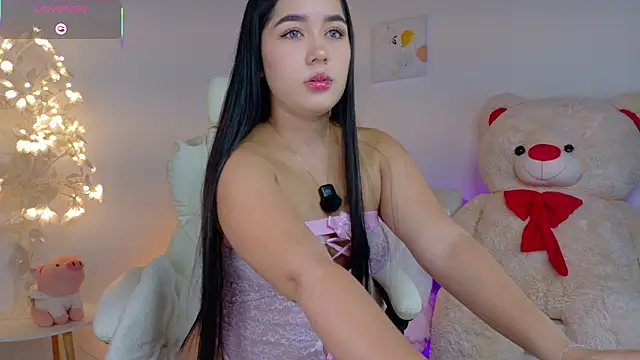 Snapshot of emmy_candy_18 chatting on 25, 5, 2026 emmy candy 18 online show from 25, 5, 2026