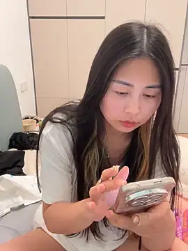 zzdd999 online show from 25, 4, 2026