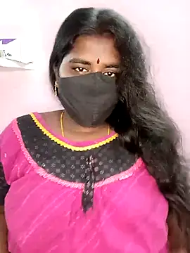 Snapshot of sirisha__9 chatting on 2, 2, 2026 sirisha 9 online show from 2, 2, 2026