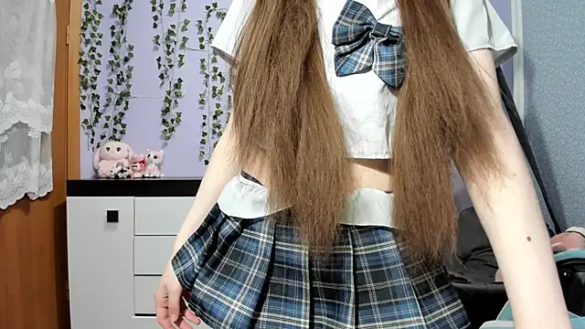 Yoonhee ki online show from 12, 4, 2026