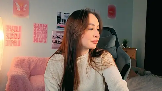 fallin lovee online show from 8, 2, 2026